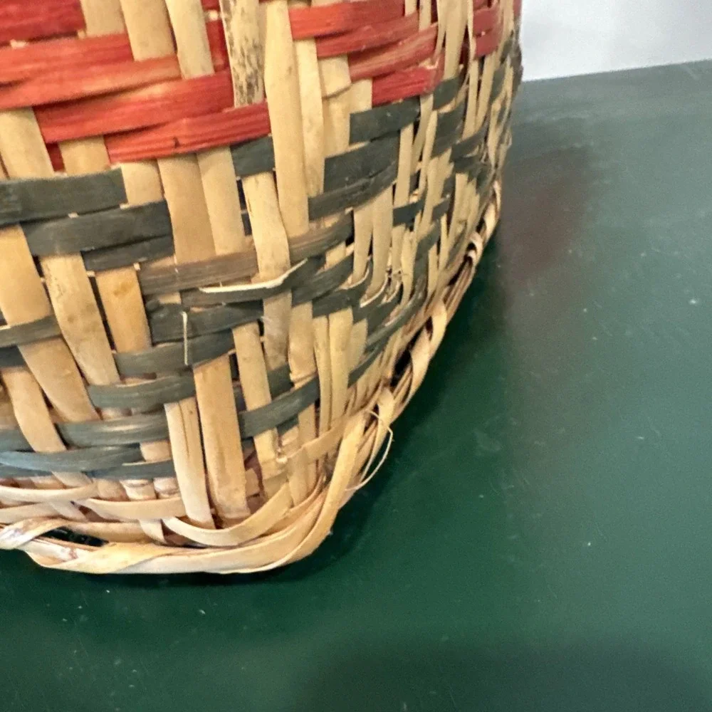 Large Rectangle Choctaw Basket Look at pics closely